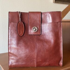 Pelle Studio Leather Tote Bag